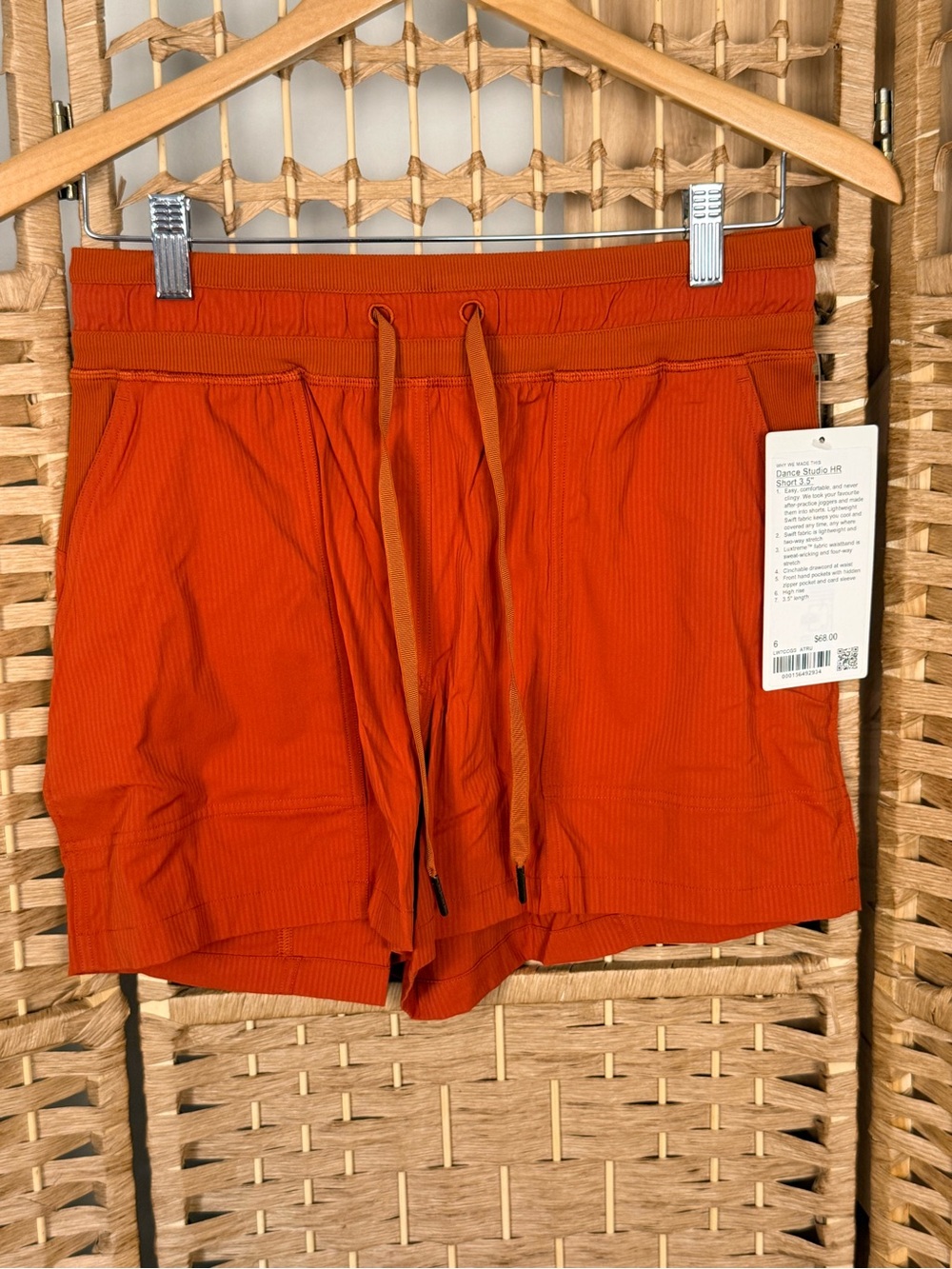 NWT Lululemon Dance Studio High Rise Shorts Autumn Rust Size 6